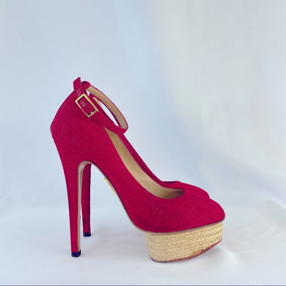 Charolette Olympia slightly worn size 39